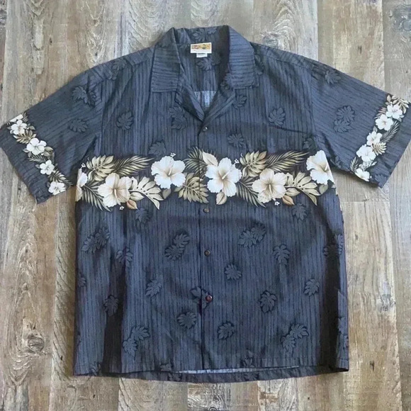 Winnie Fashion | Hawaiian shirt - Picture 1 of 6